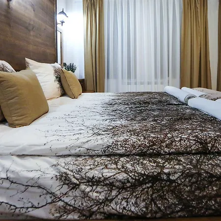 Guest House Leshten